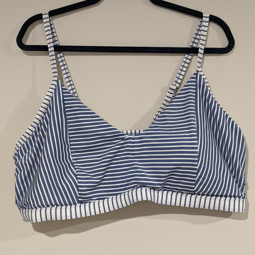 Plus Size Stripped Bikini Top Size 3x